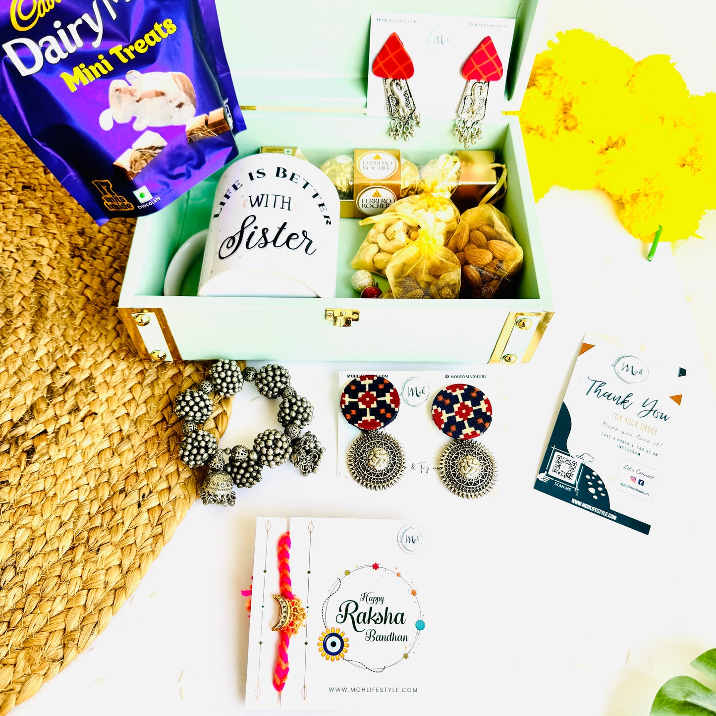 Premium Trunk Box Hamper Sister