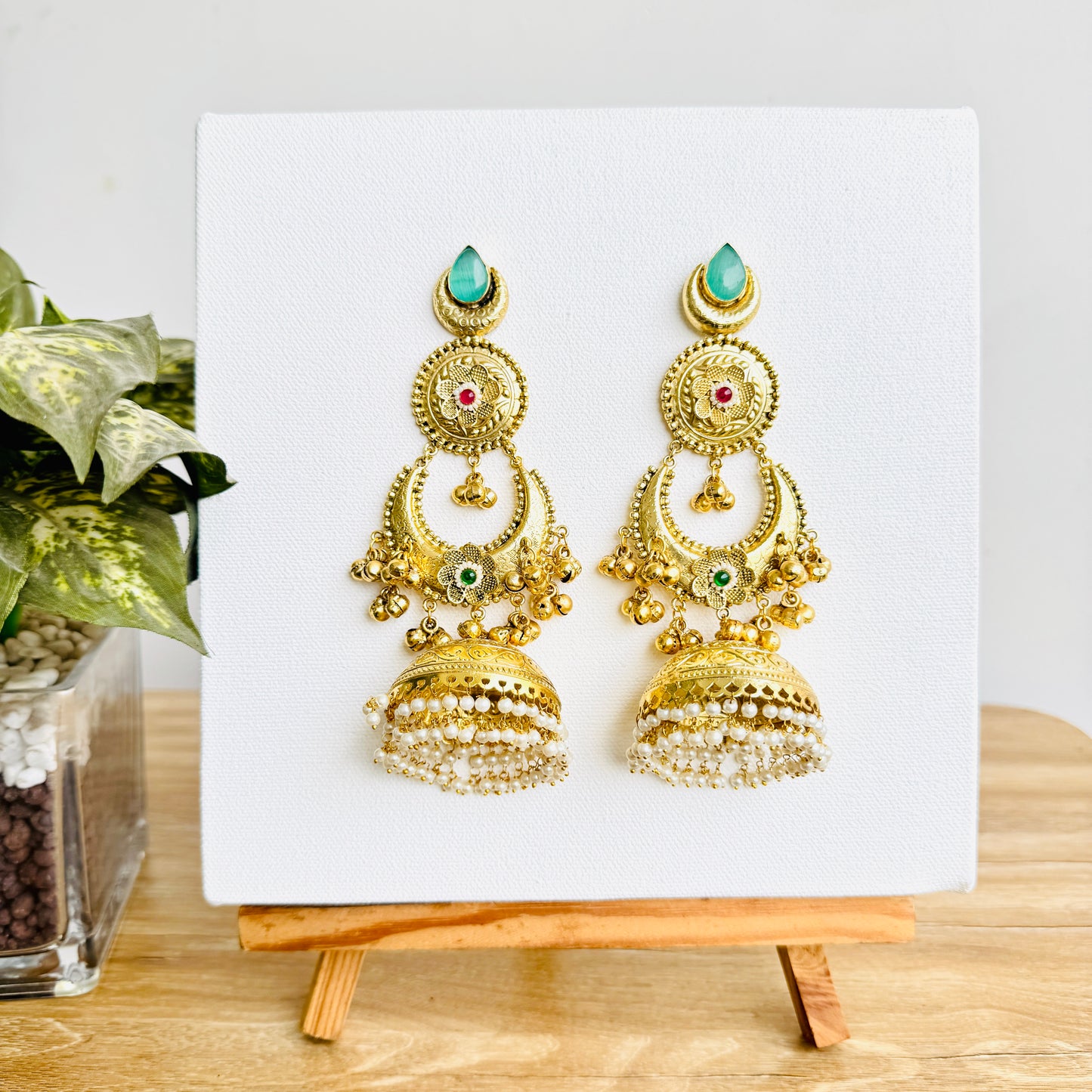 Omya Earring