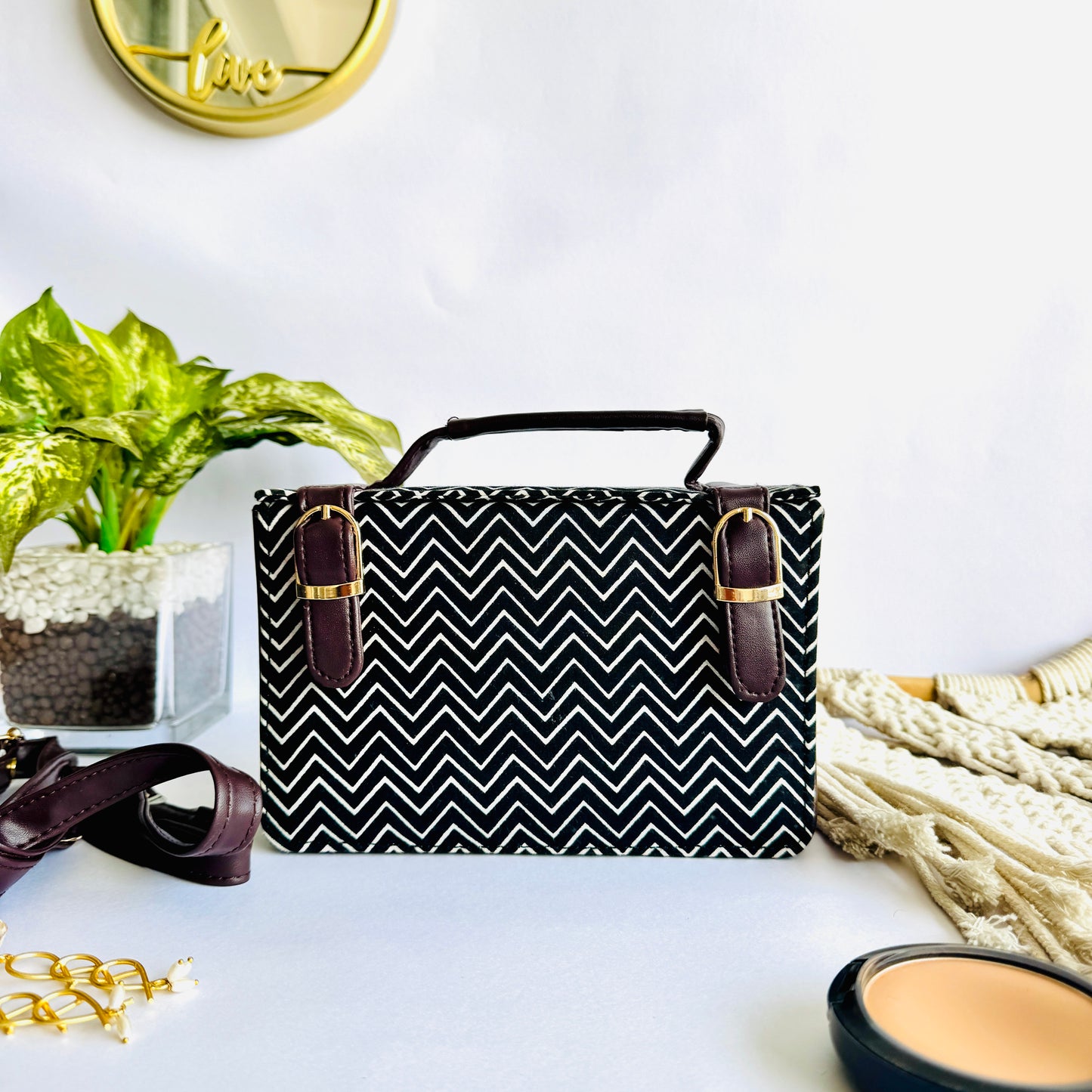 Black ZigZag Box Sling Bag