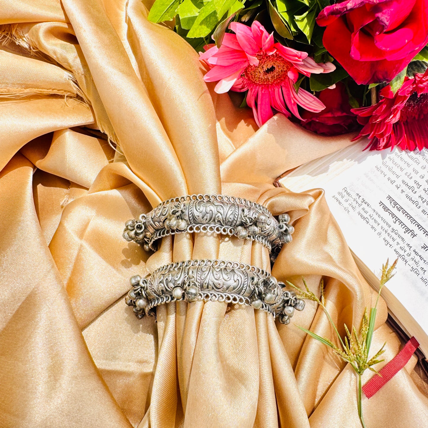 Prisha Handcuff