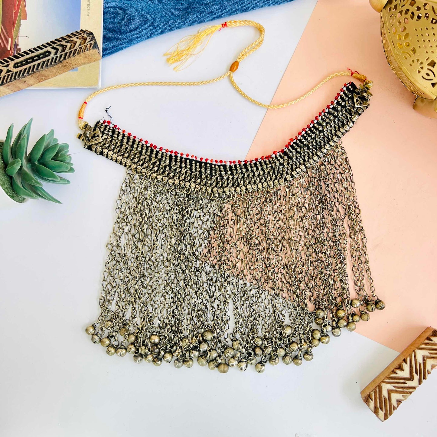 kashmira Choker
