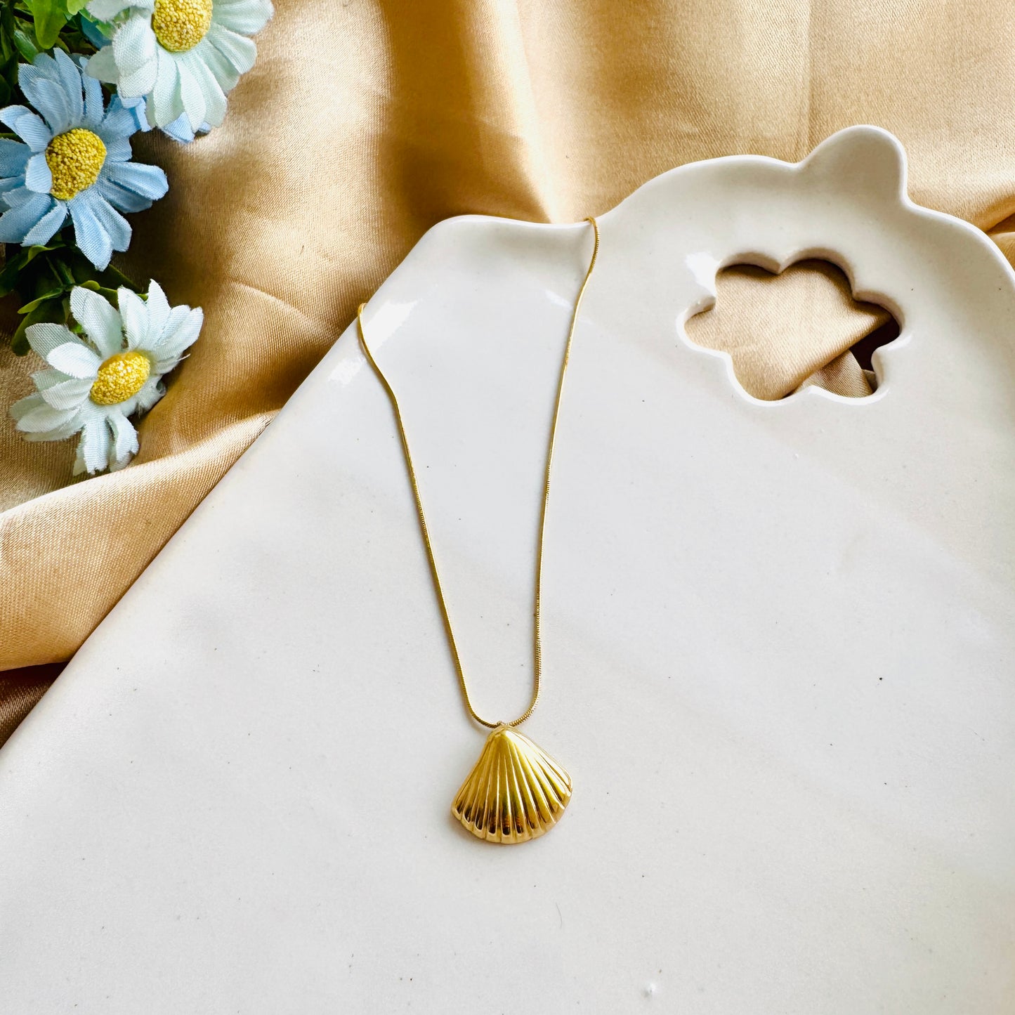 Shell Necklace