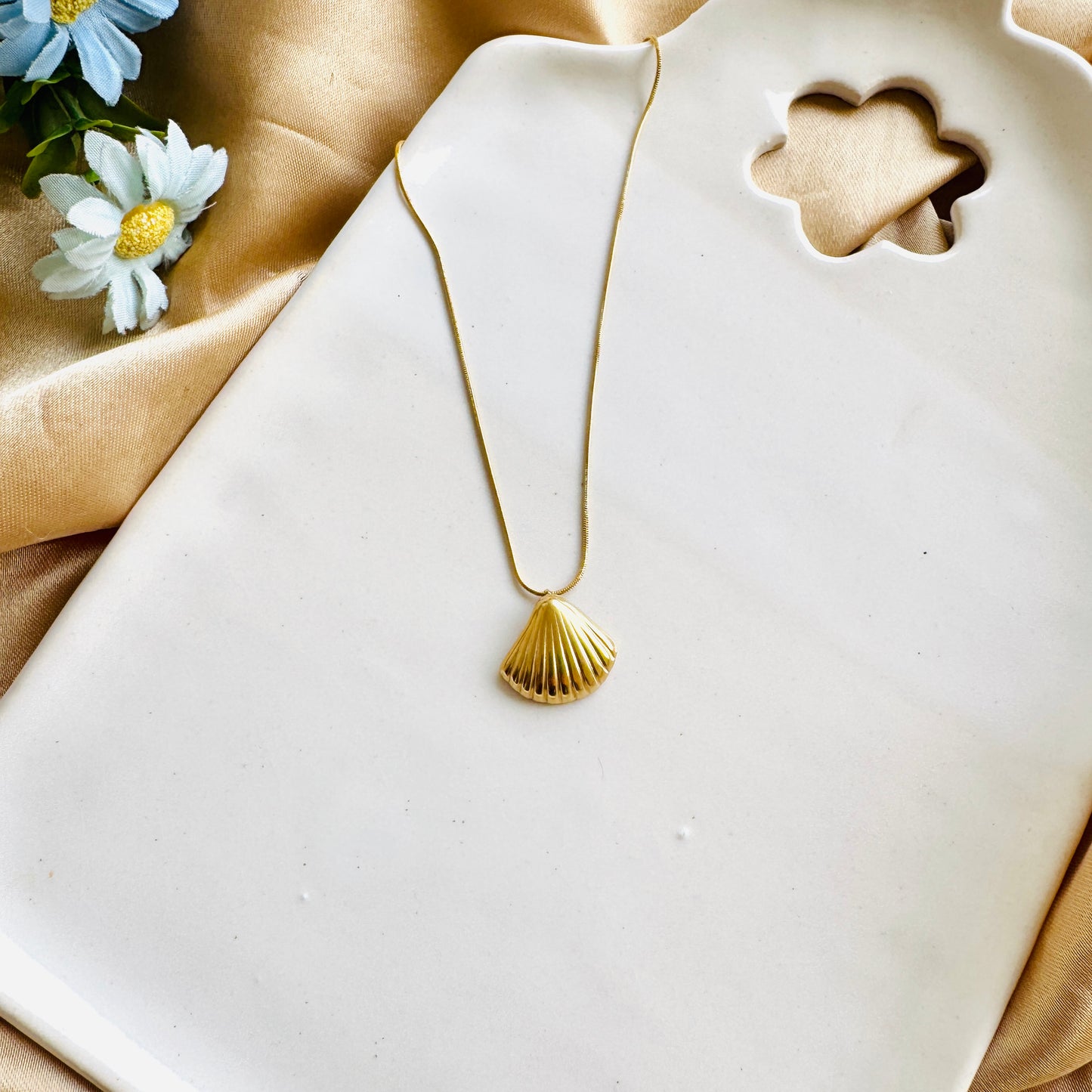 Shell Necklace