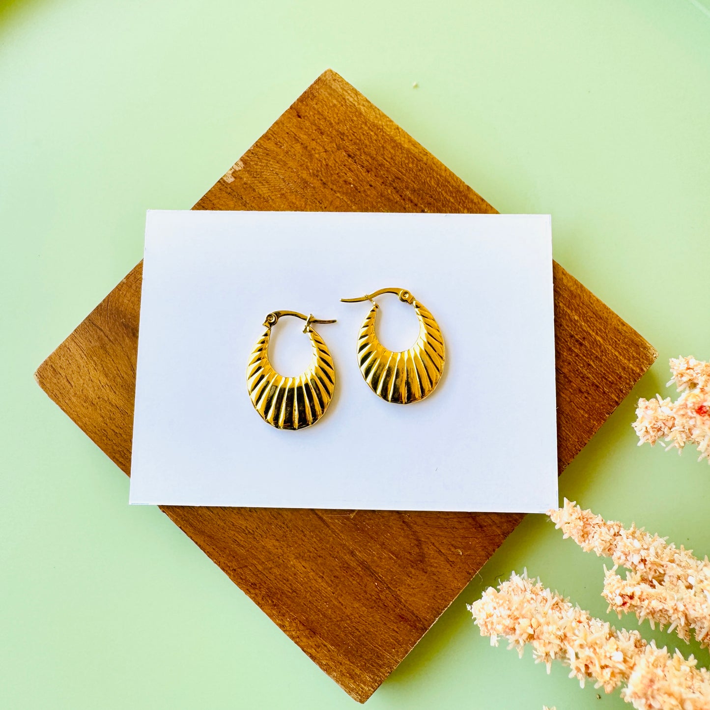Fleur Hoops