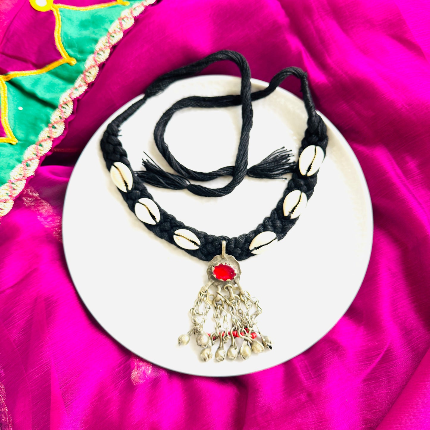 Moska Necklace