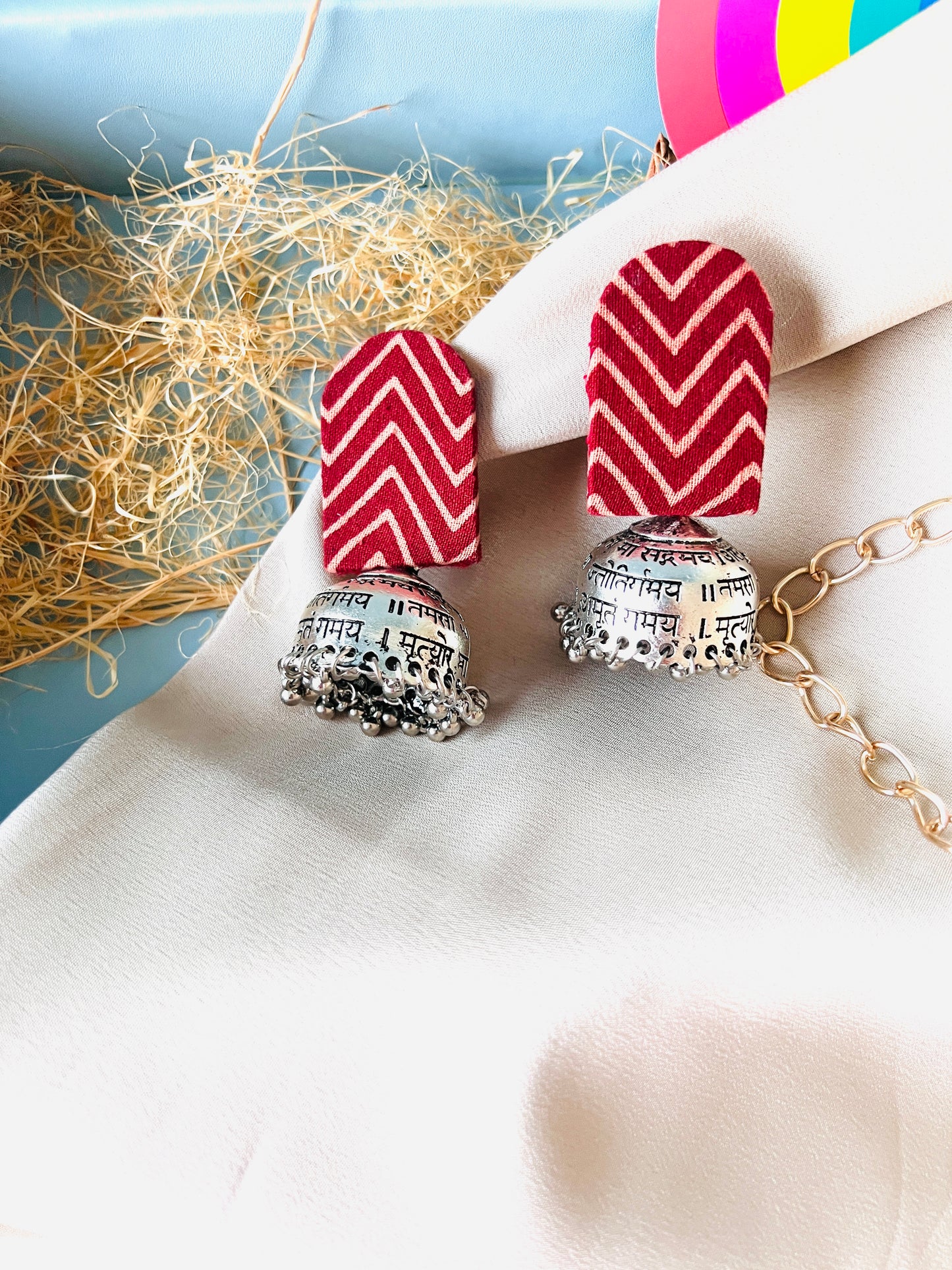Red zig zag script print jumki