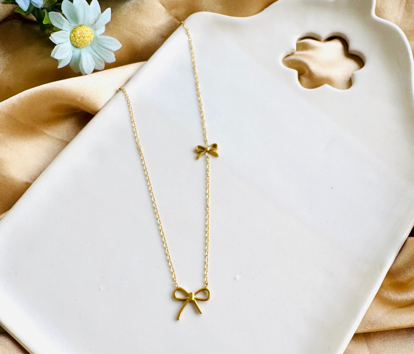 Pookie Bow Necklace