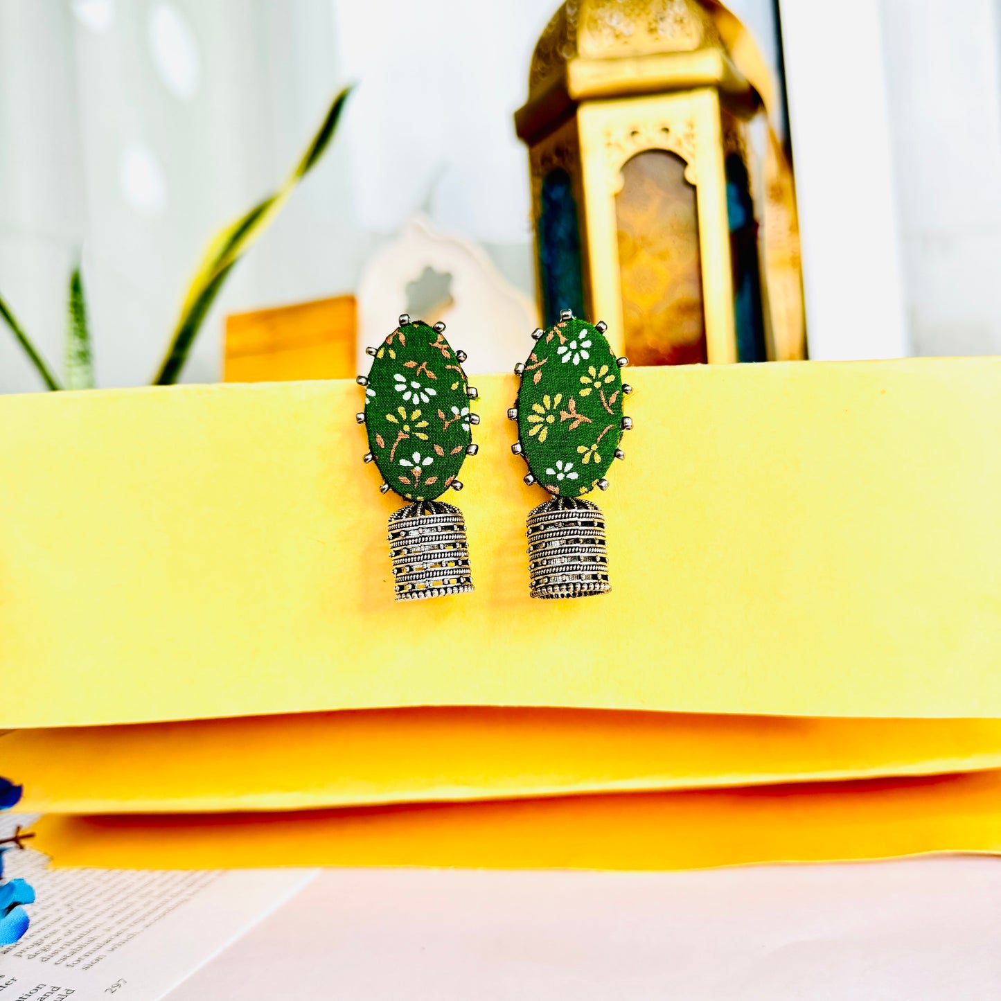 Ruhi Earring