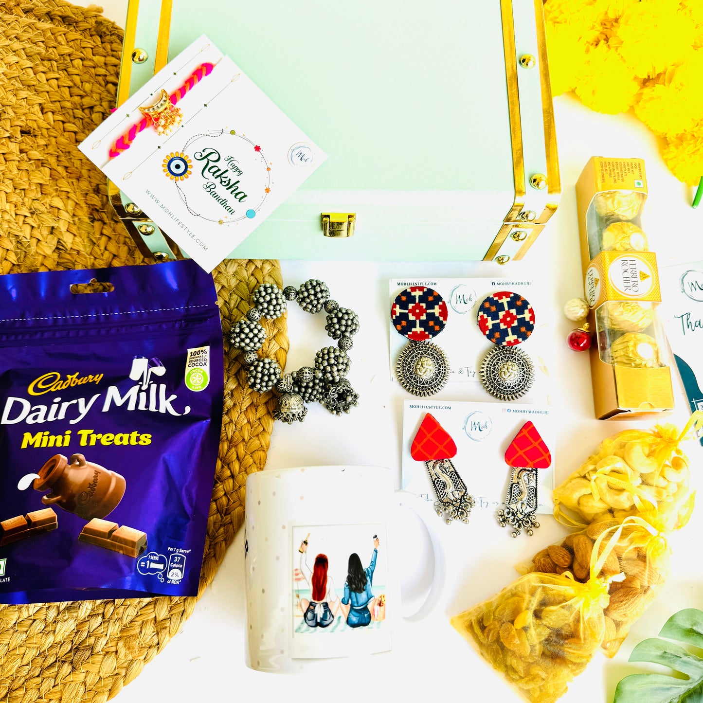 Premium Trunk Box Hamper Sister