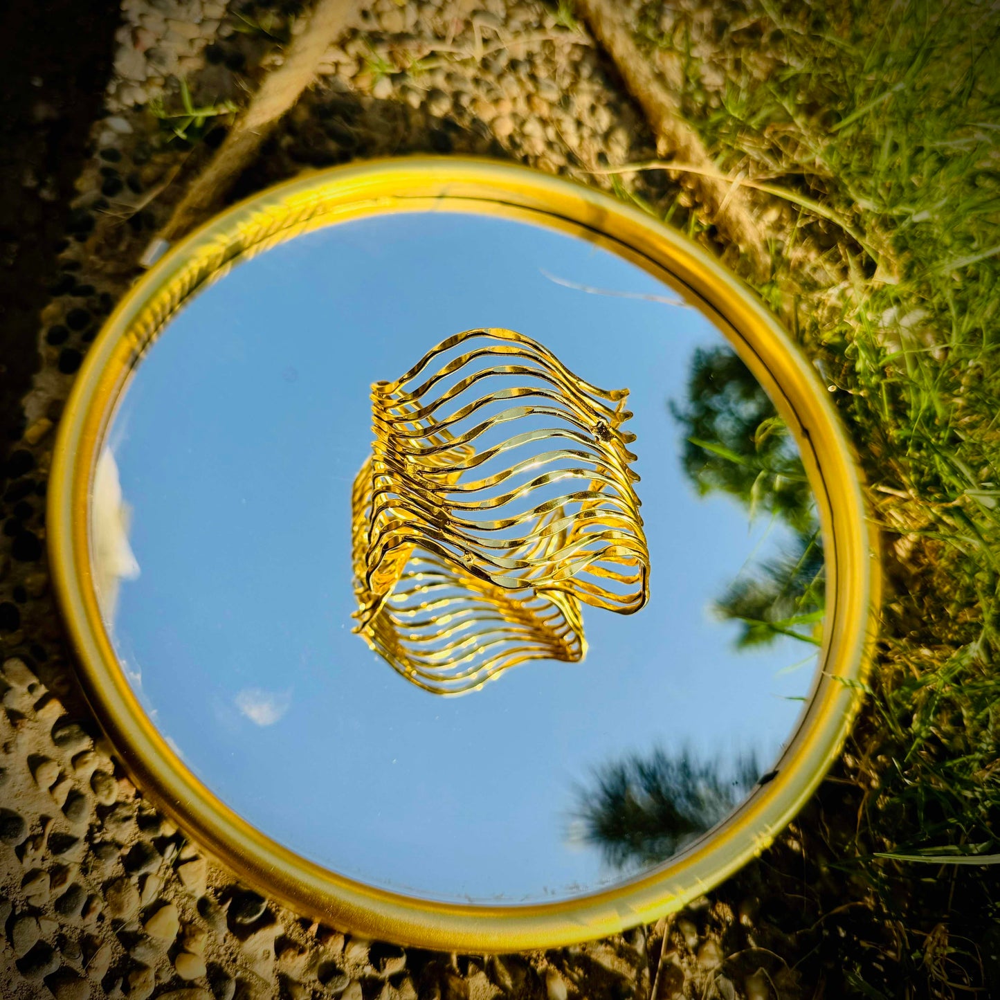 Cielo Handcuff