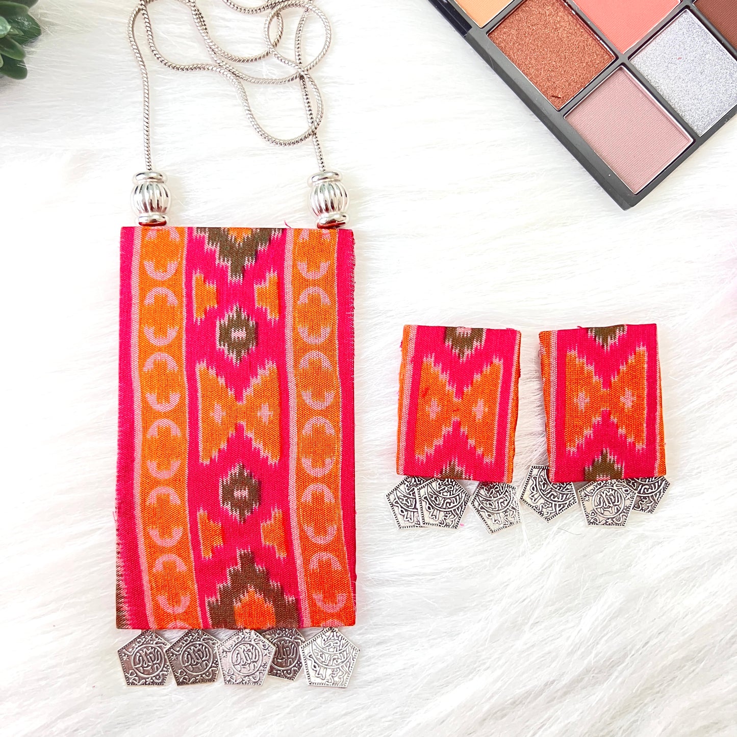 Ikat Pink Set