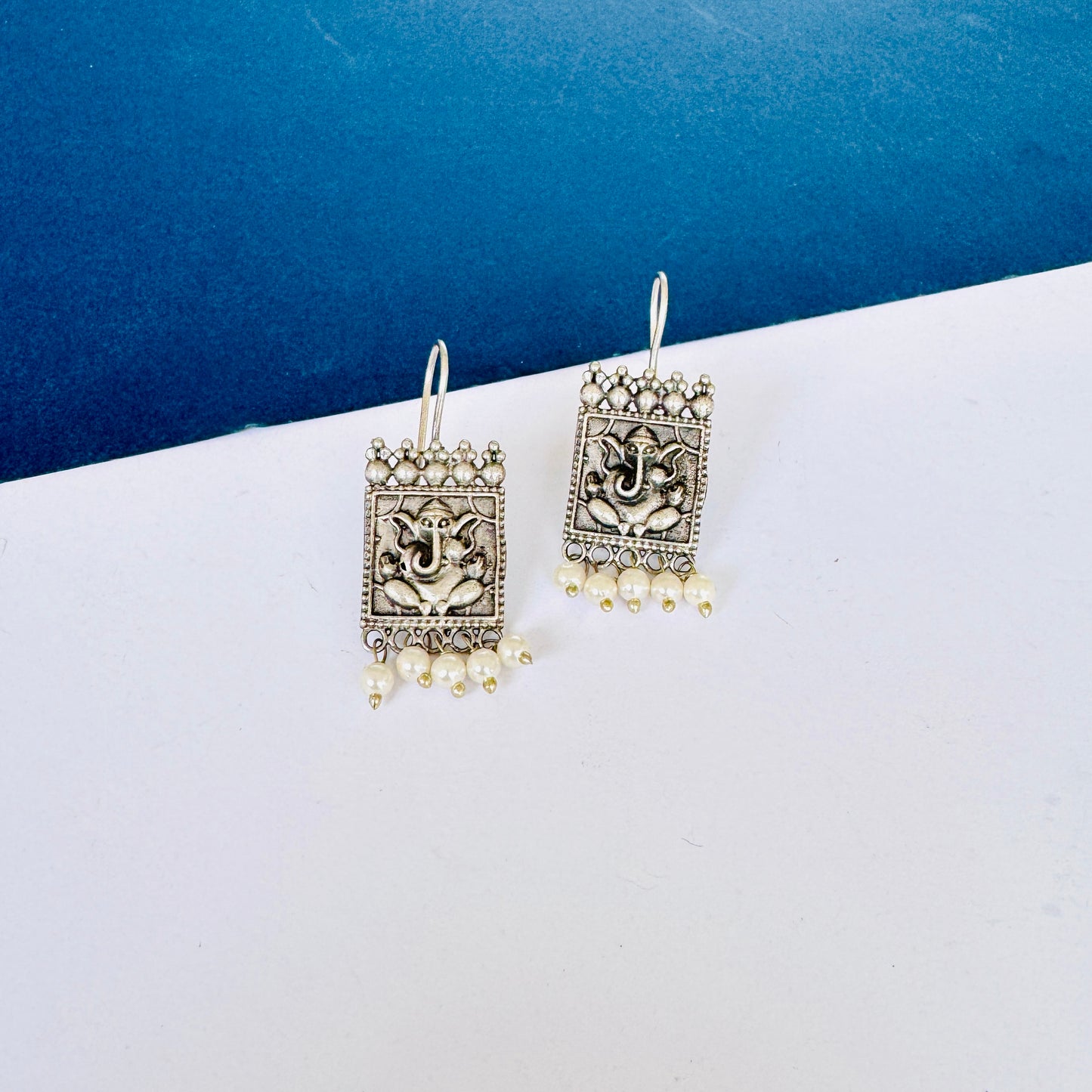 Vera Earring