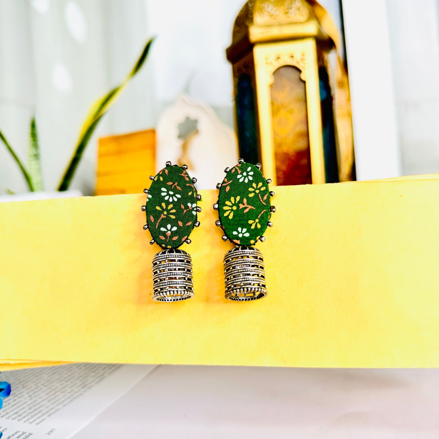 Ruhi Earring