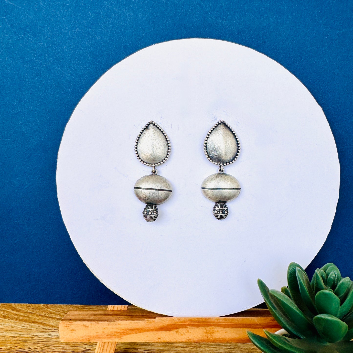 Navya Earring
