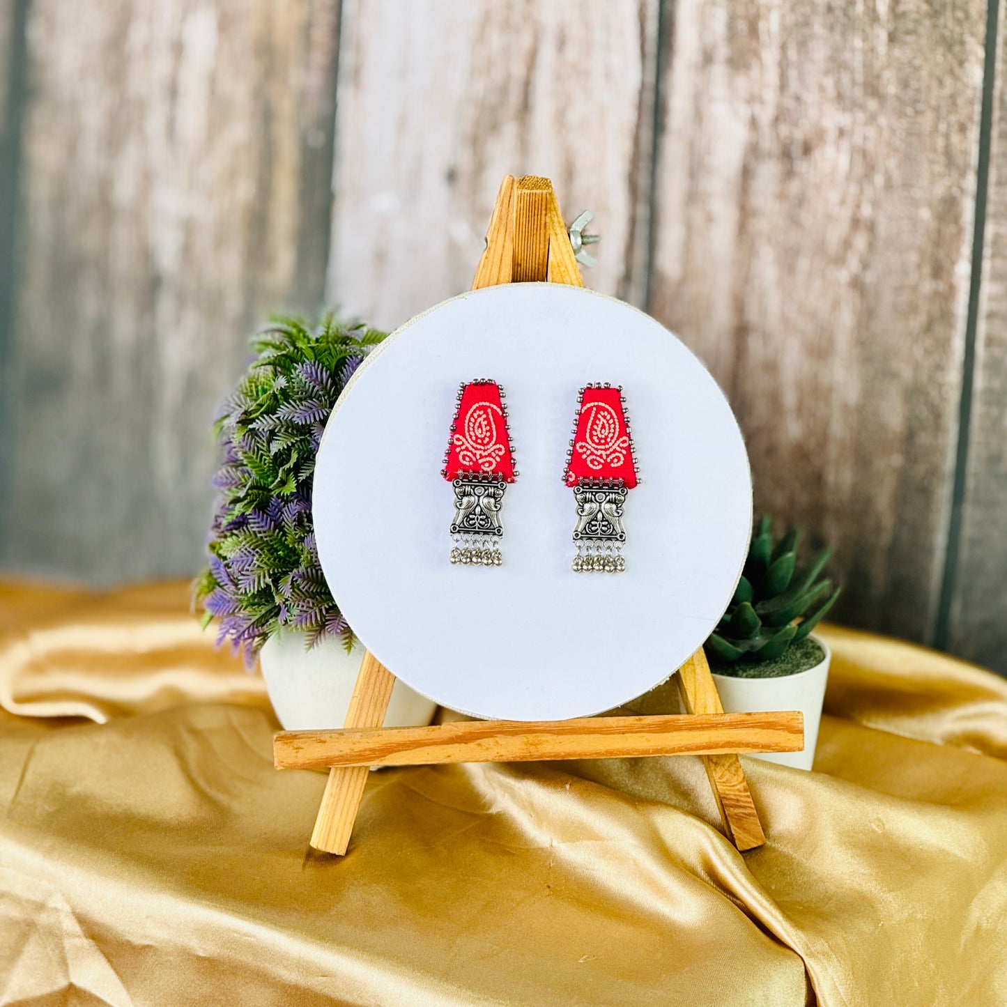 Praanvi Earring
