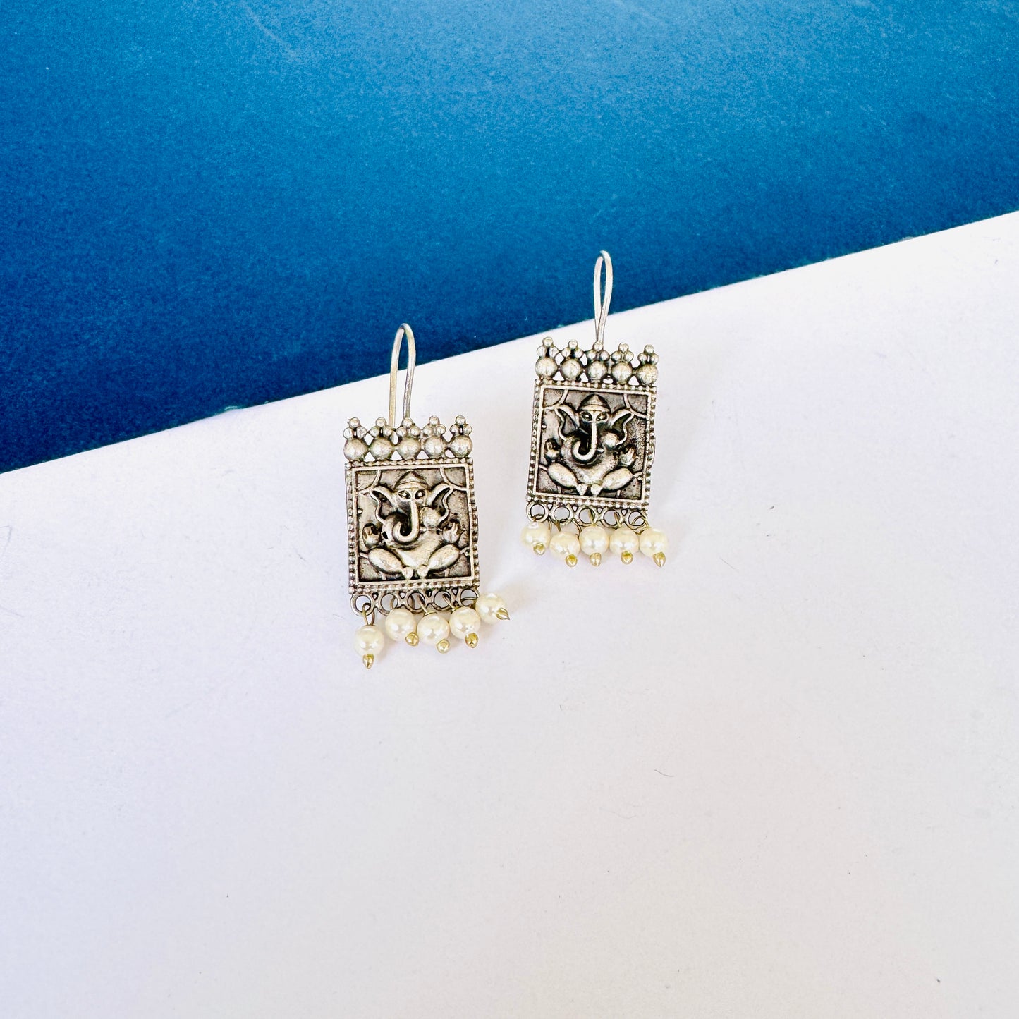Vera Earring
