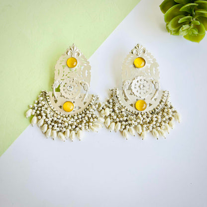 Lilly Earring ( Yellow )