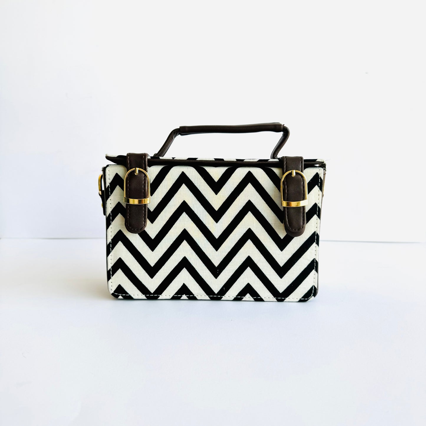 Black & White Zigzag Sling Bag